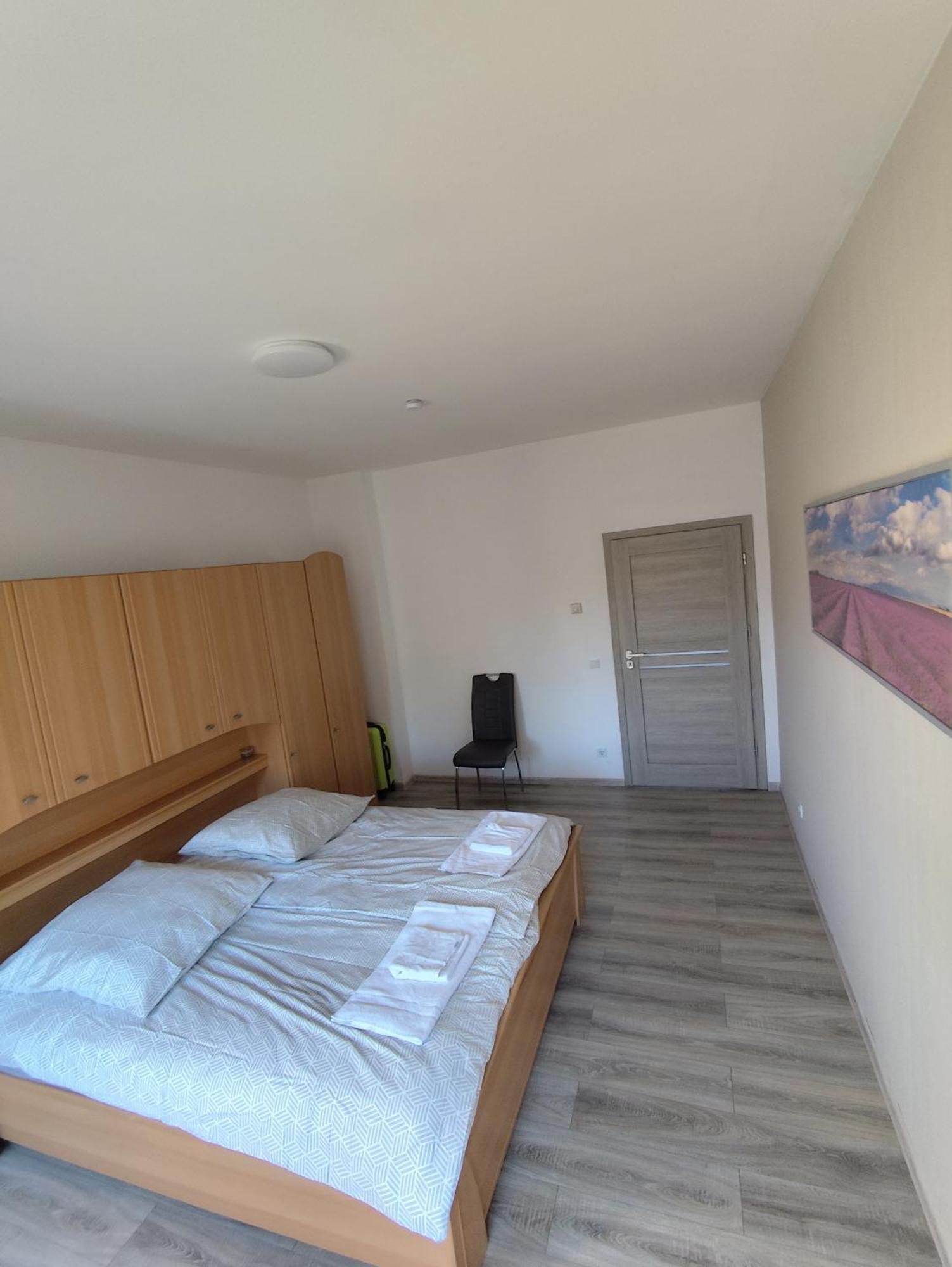 Cocon Zeitz Apartment Bagian luar foto